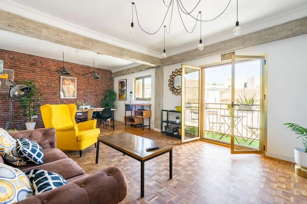 Lifehouse Cathedral * Free Parking* Superiorwifi* Appartement Almería