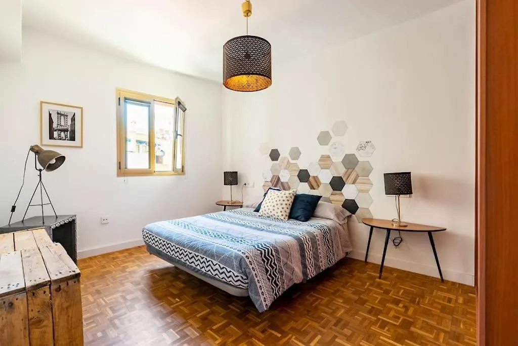 Lifehouse Cathedral * Free Parking* Superiorwifi* Appartement Almería Spanje