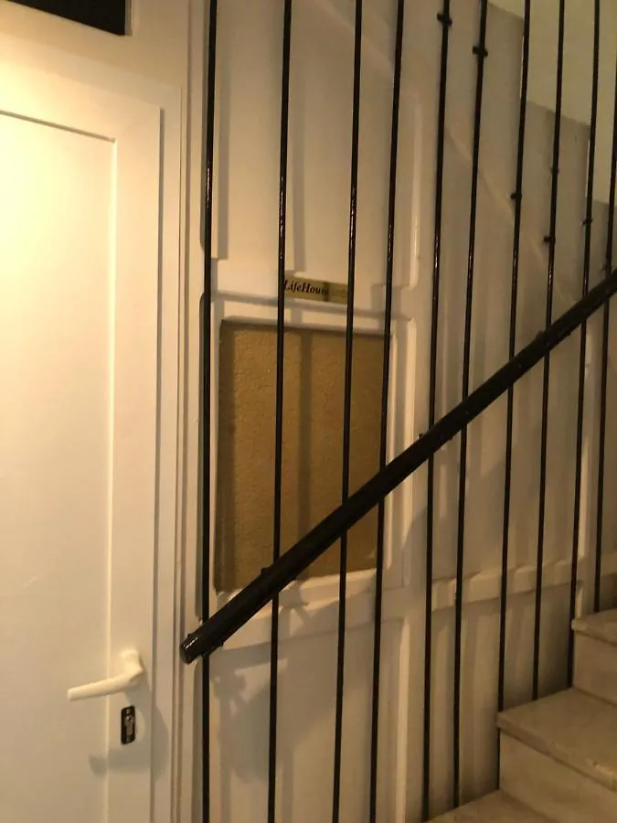 Lifehouse Cathedral * Free Parking* Superiorwifi* Appartement Almería 0*,  Spanje